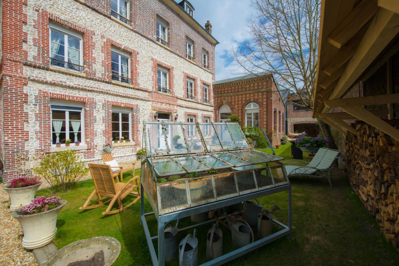 Bed and Breakfast A L'Ecole Buissonniere Онфлёр Экстерьер фото