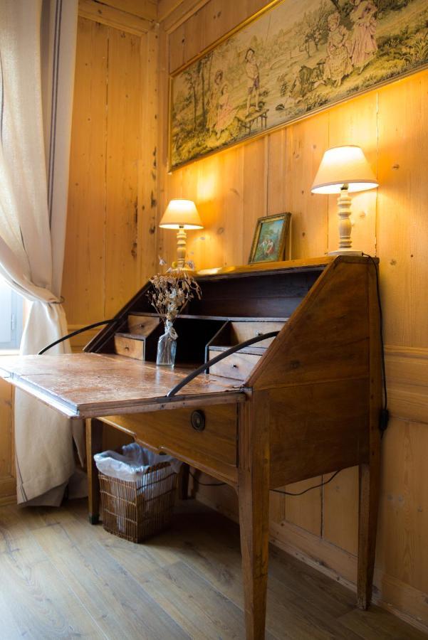 Bed and Breakfast A L'Ecole Buissonniere Онфлёр Экстерьер фото